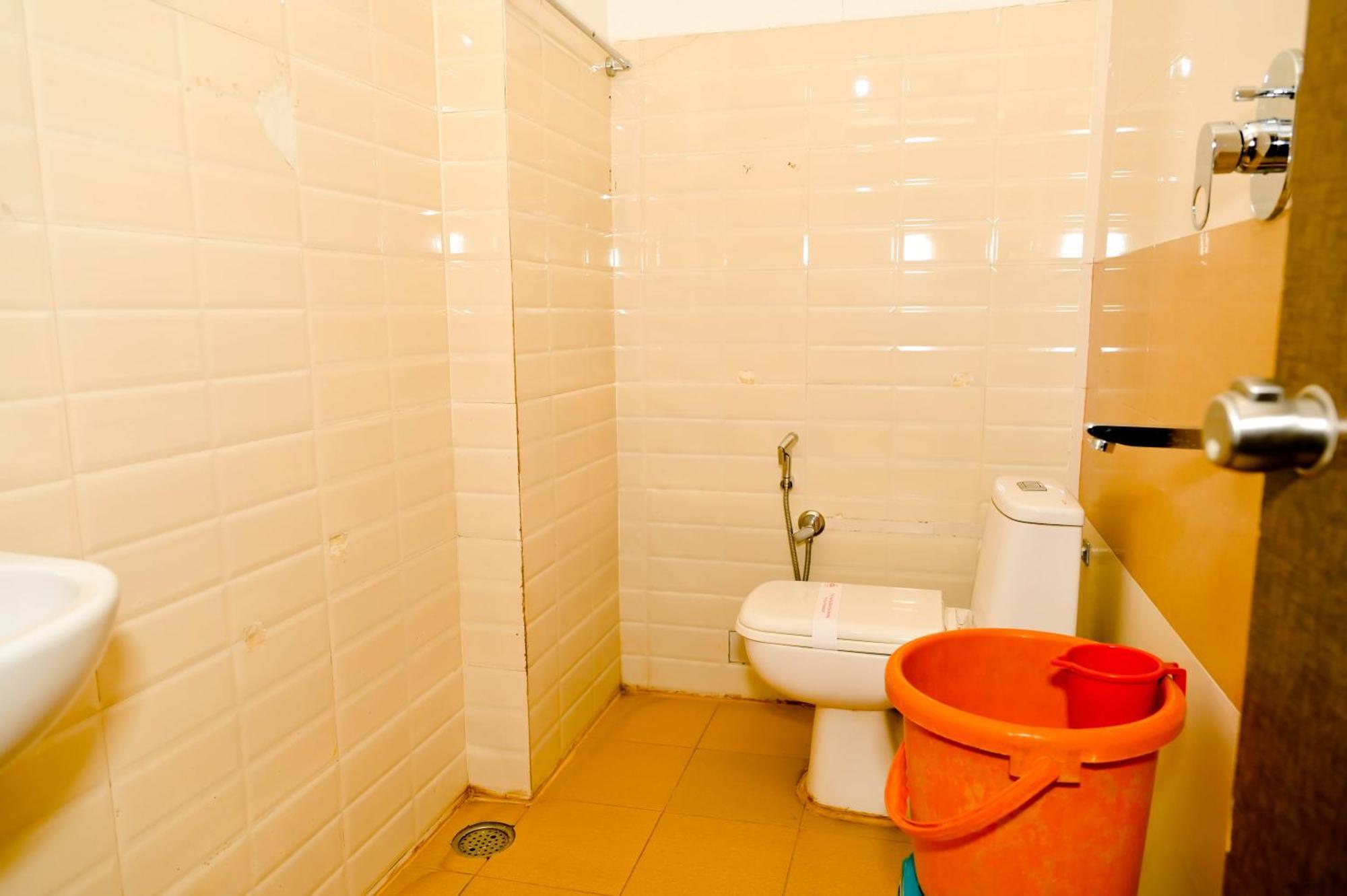 Hotel Townhouse Mk Chikmagalūr Zewnętrze zdjęcie