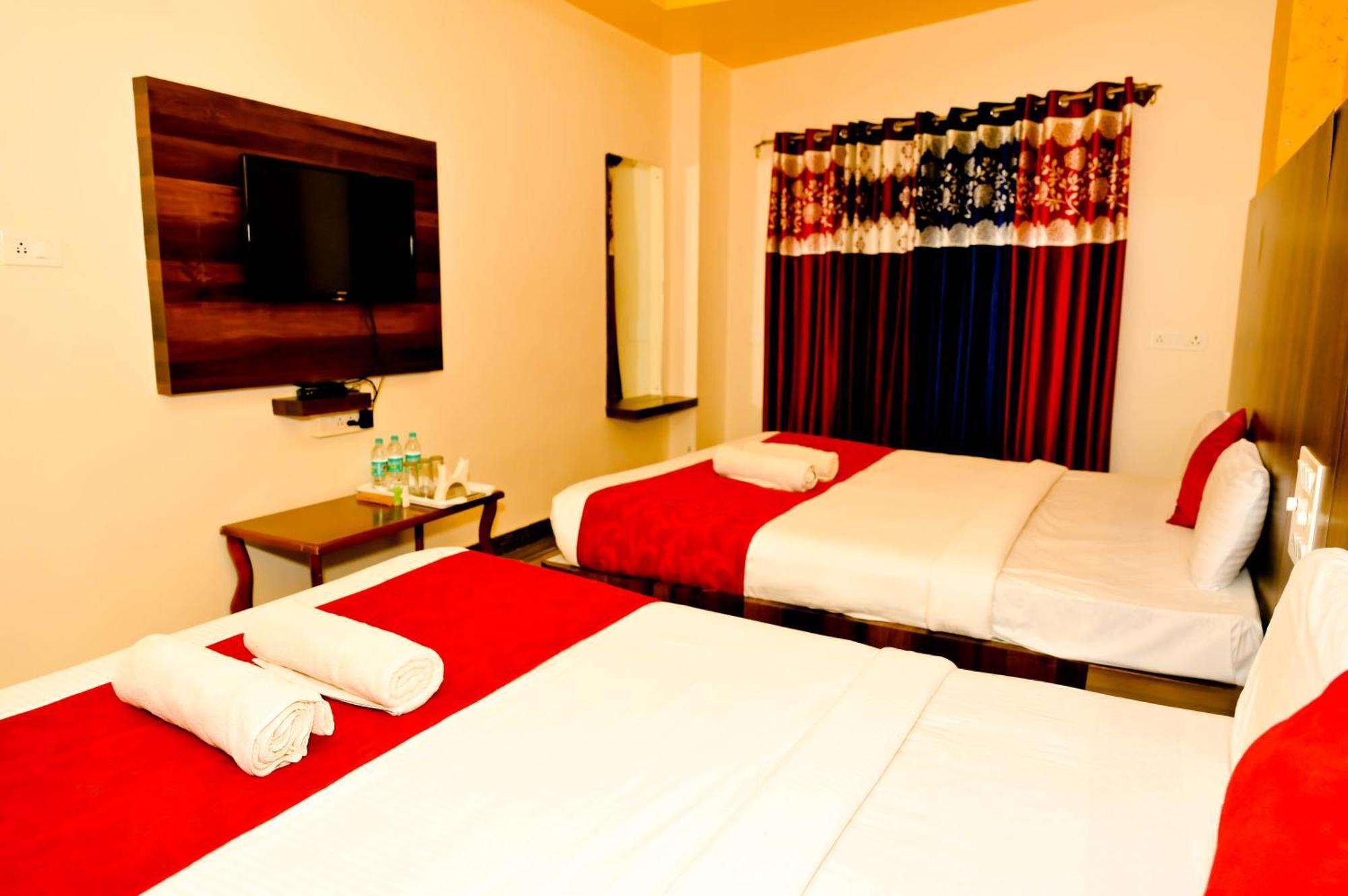 Hotel Townhouse Mk Chikmagalūr Zewnętrze zdjęcie